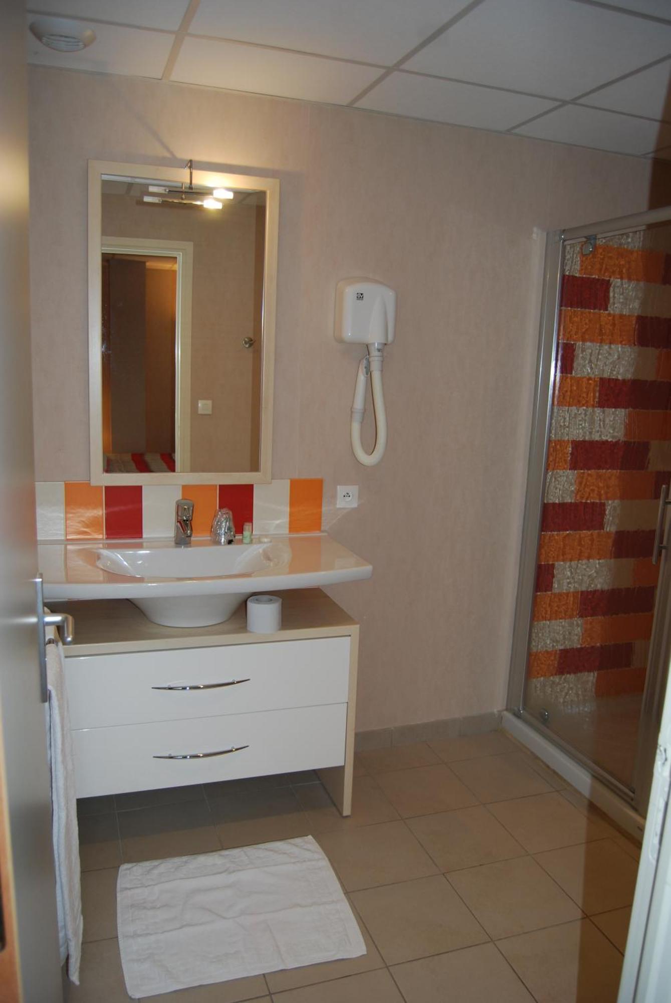 Le Logis De La Lys Hotel Aire-sur-la-Lys Ngoại thất bức ảnh