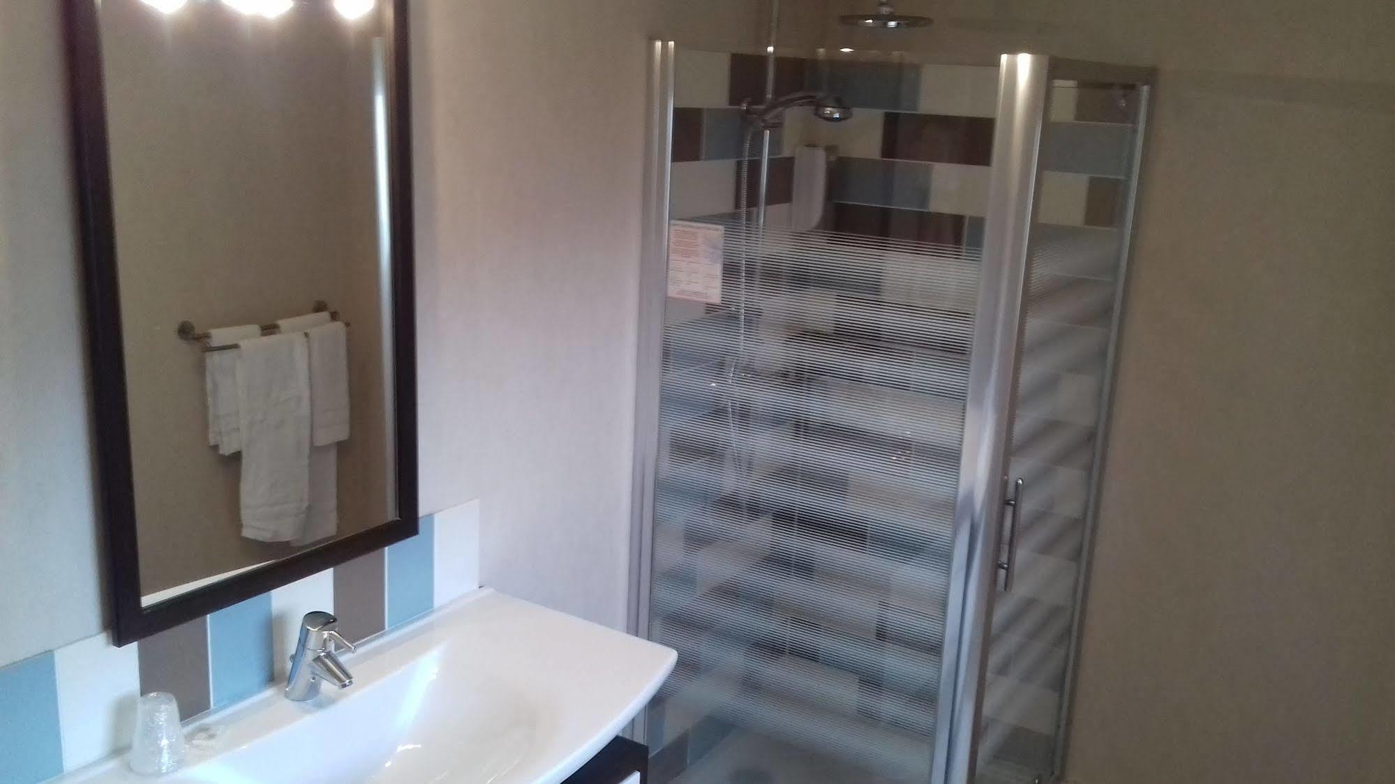 Le Logis De La Lys Hotel Aire-sur-la-Lys Ngoại thất bức ảnh